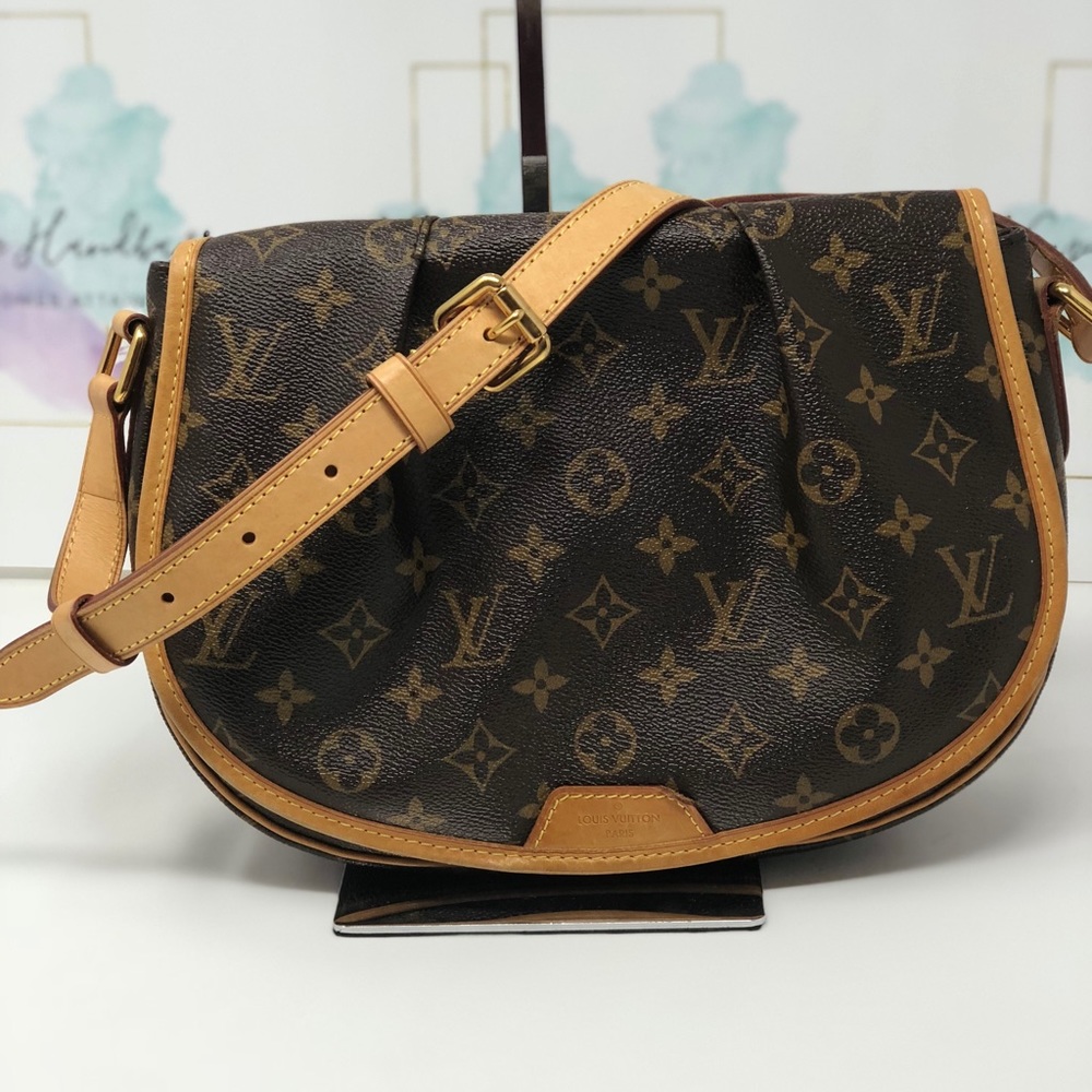 ‼️SOLD‼️Authentic Menilmontant PM